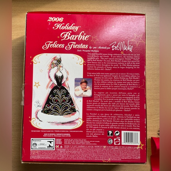 2006 Holiday Barbie - Picture 2 of 3